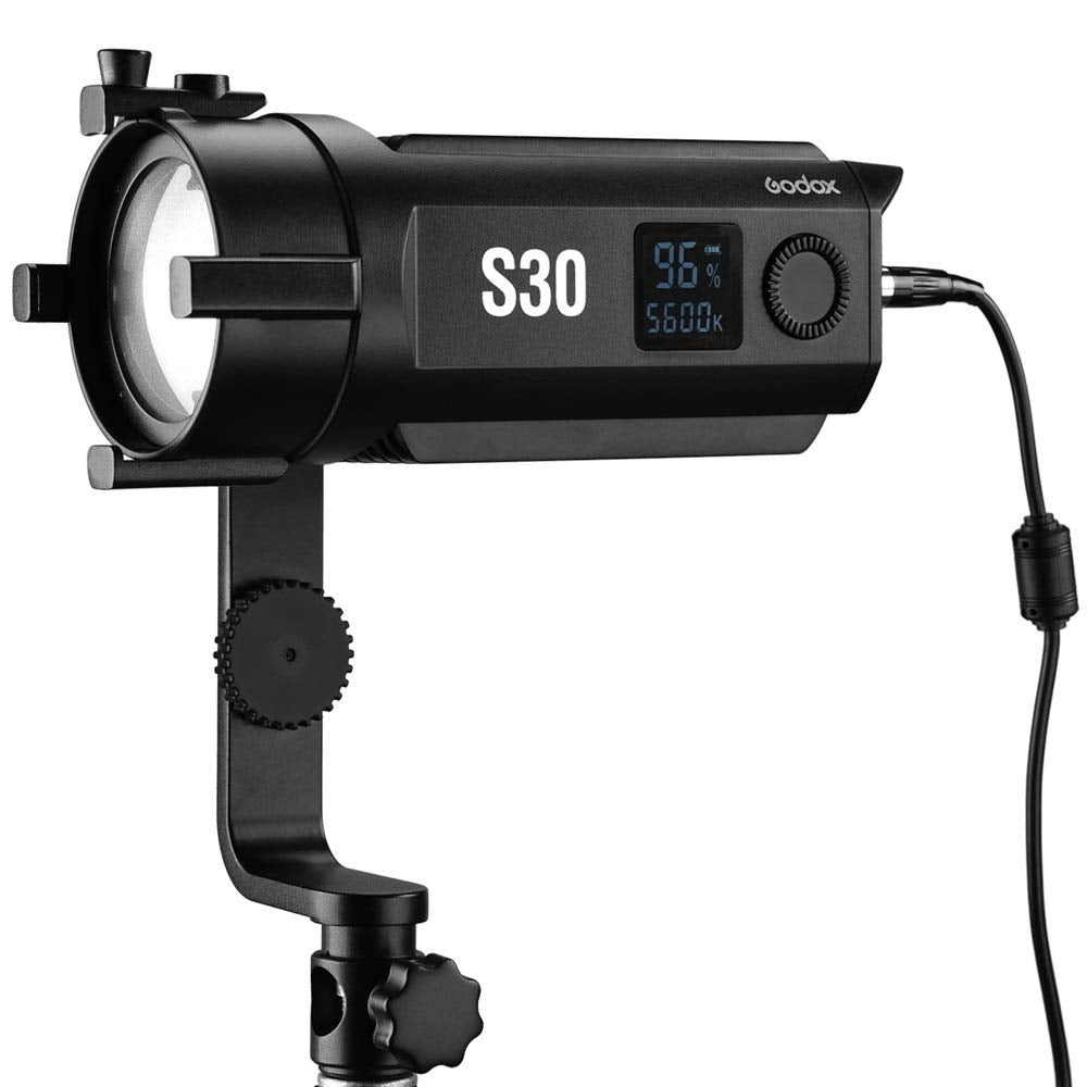 Диодно спотово осветление с фокусиране Godox S30