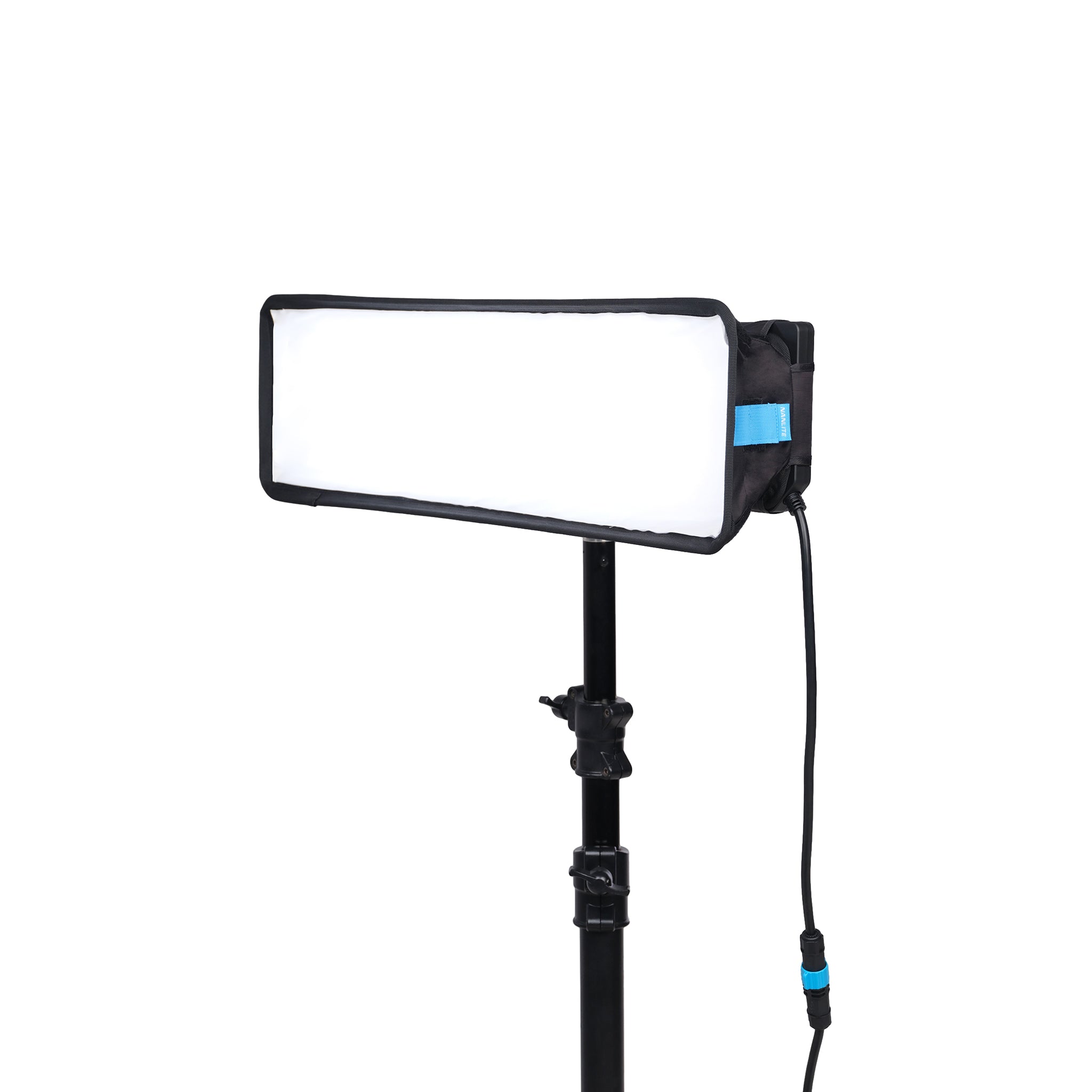 Nanlite PavoSlim 60CL RGBWW light panel (2x0.5)