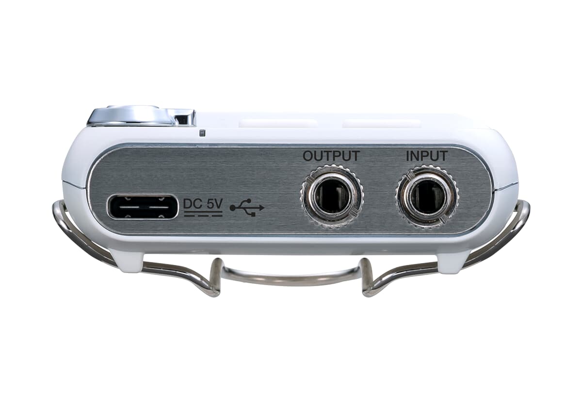 Zoom F2 -32-bit float Field Recorder with included lavalier mic - White