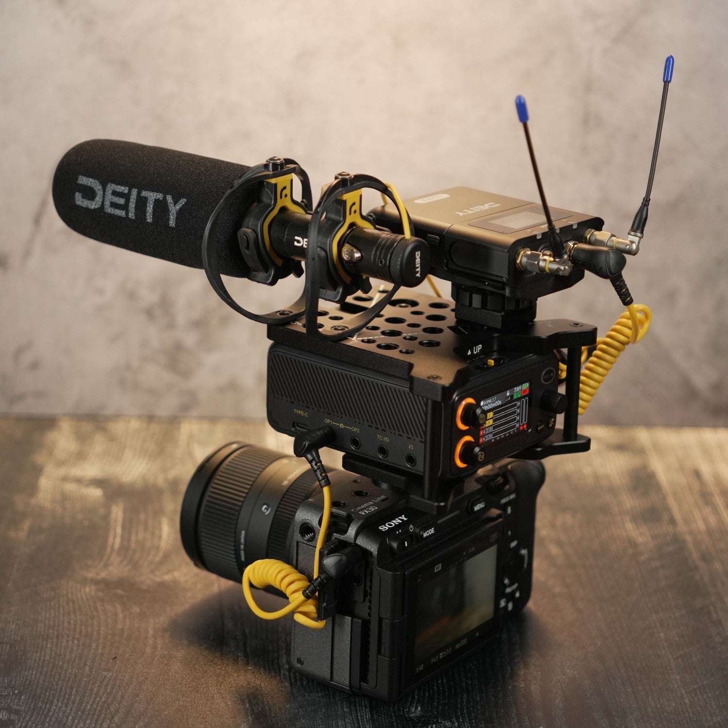 Deity PR-4 Metal Cage with Integrated ORTF Mic Mount