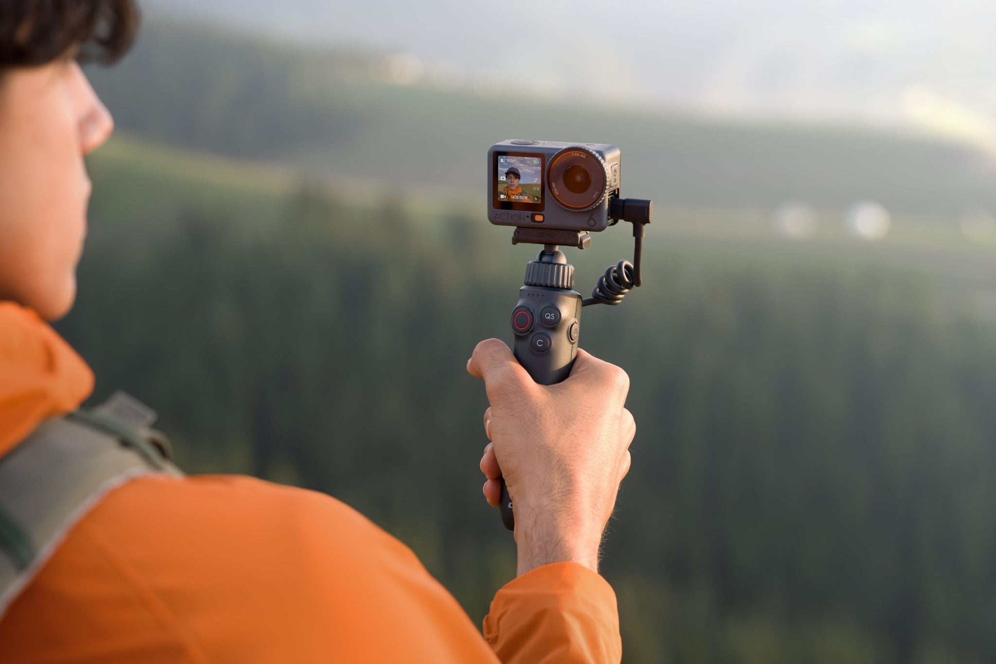 Ръкохватка с вградена батерия DJI Osmo Action Dual-Direction