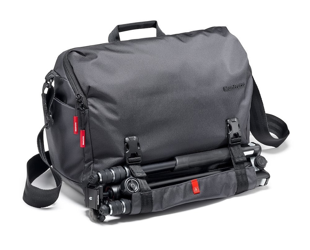 Чанта Speedy-30 Manhattan Messenger за DSLR