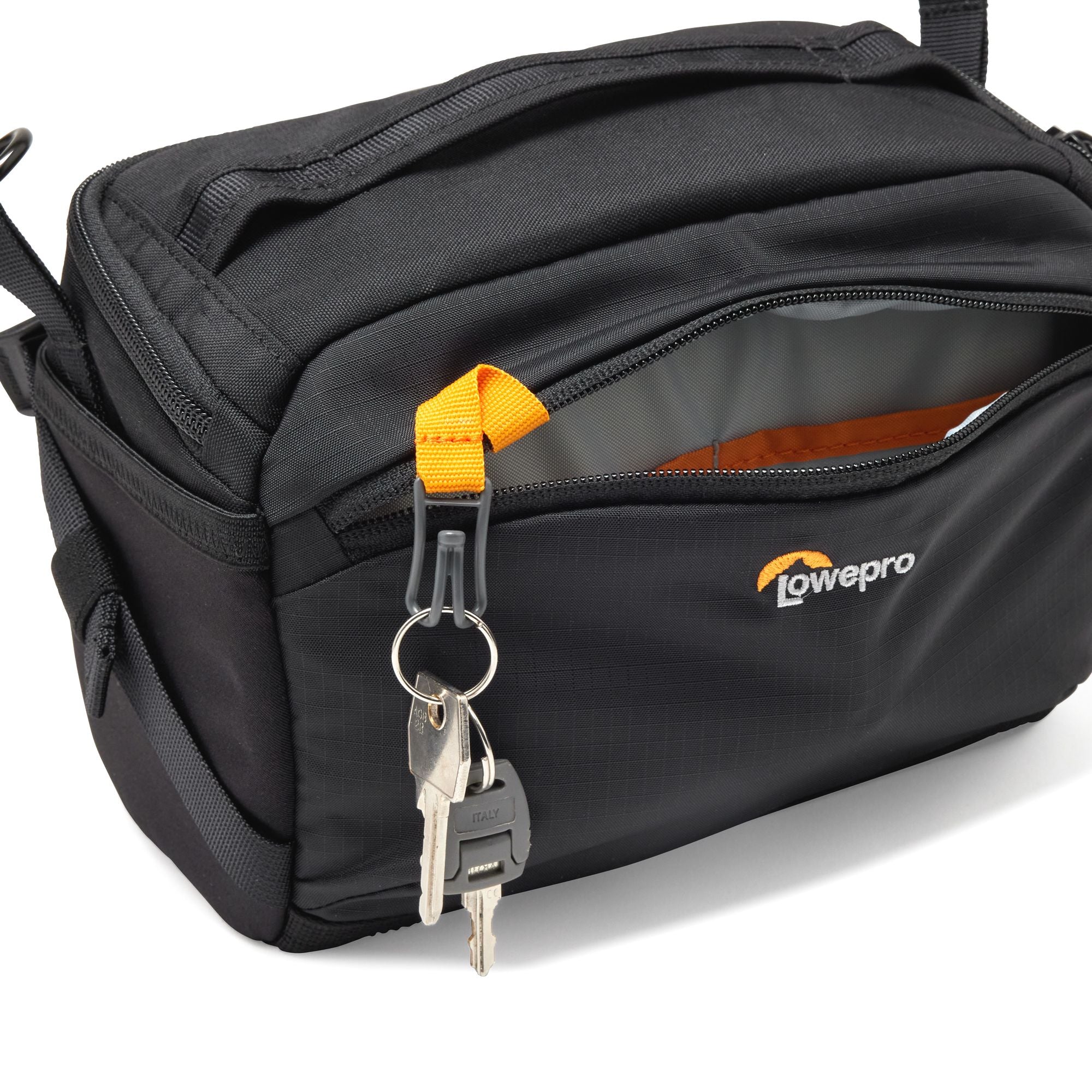 Чанта слинг Lowepro ProTactic Lite SLX 110 AW III