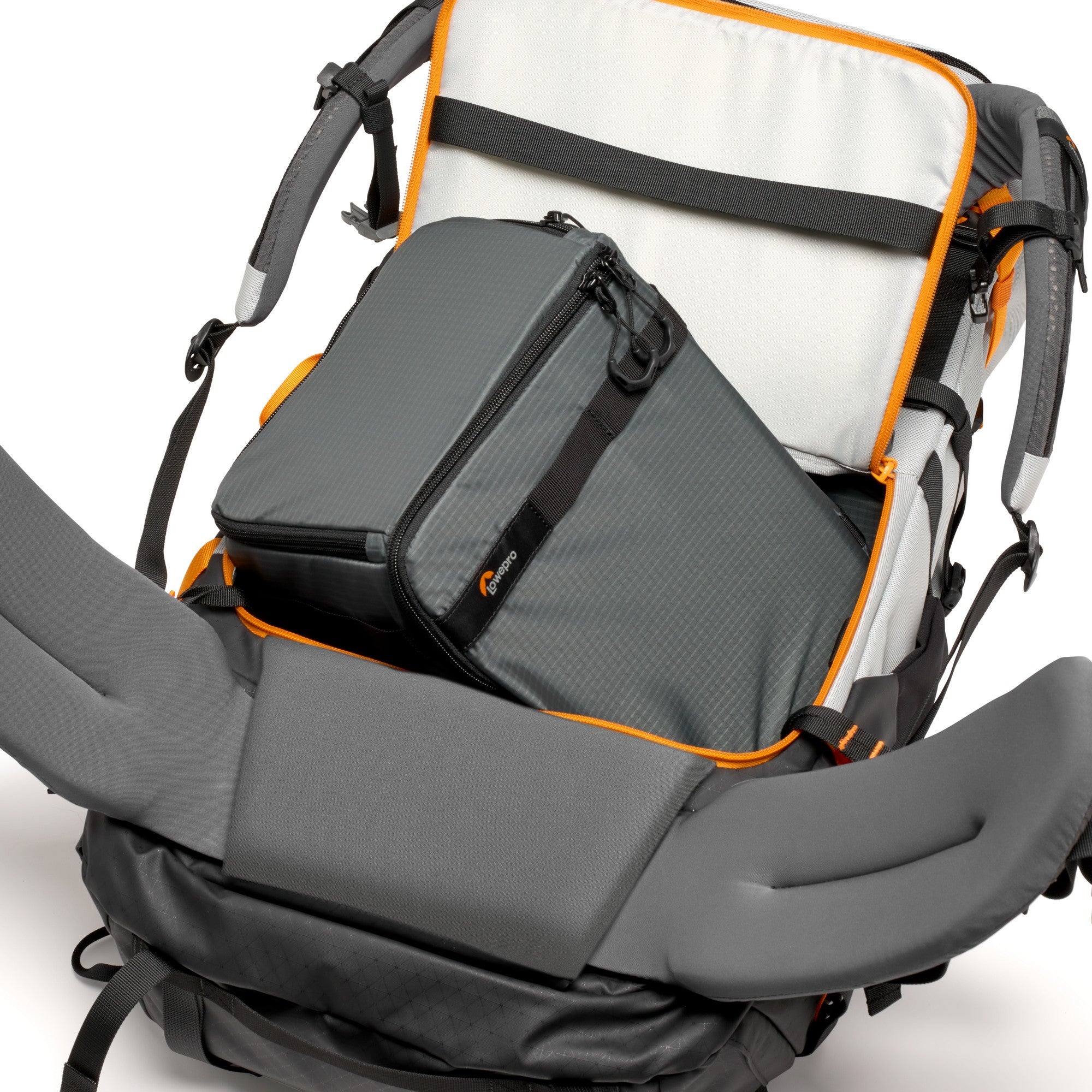 Раница Lowepro PhotoSport PRO 70L AW III (S-M) - Сив