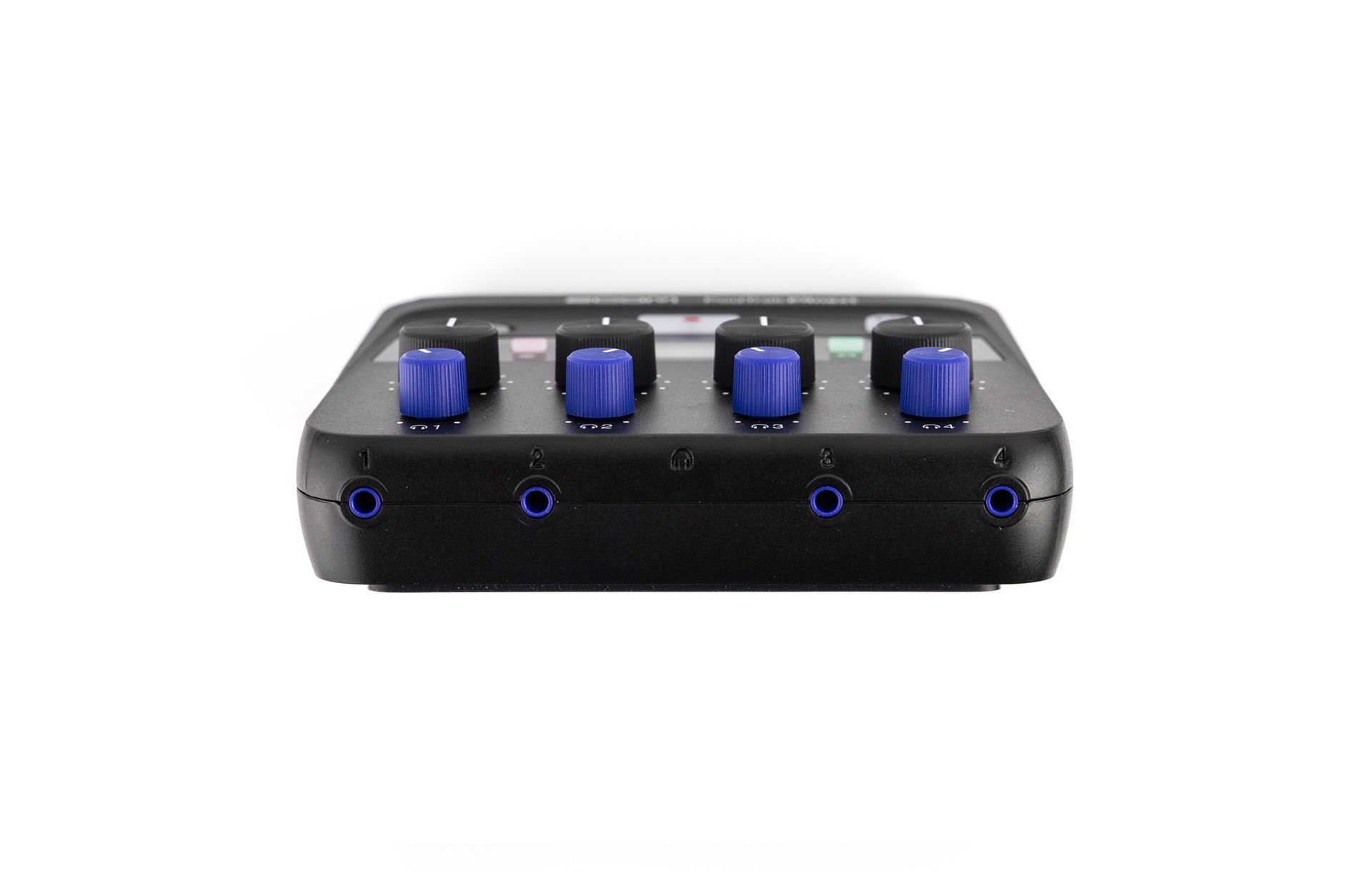 Подкаст интерфейс и рекордер ZOOM PodTrak P4Next