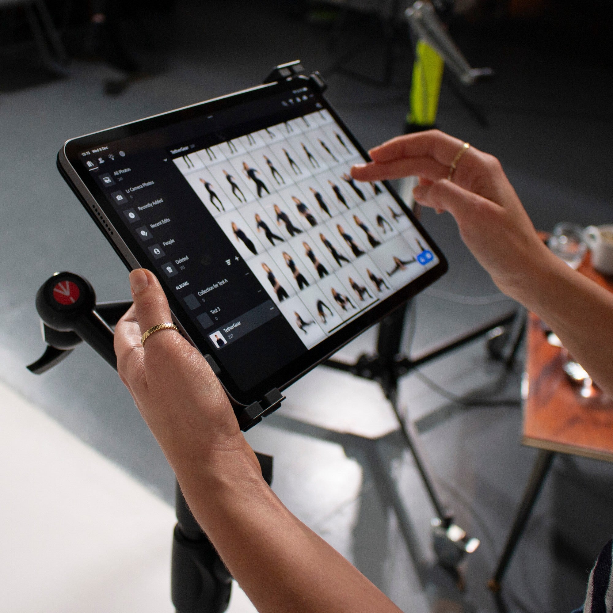 Manfrotto TetherGear държач за таблети от 9 до 13 инча