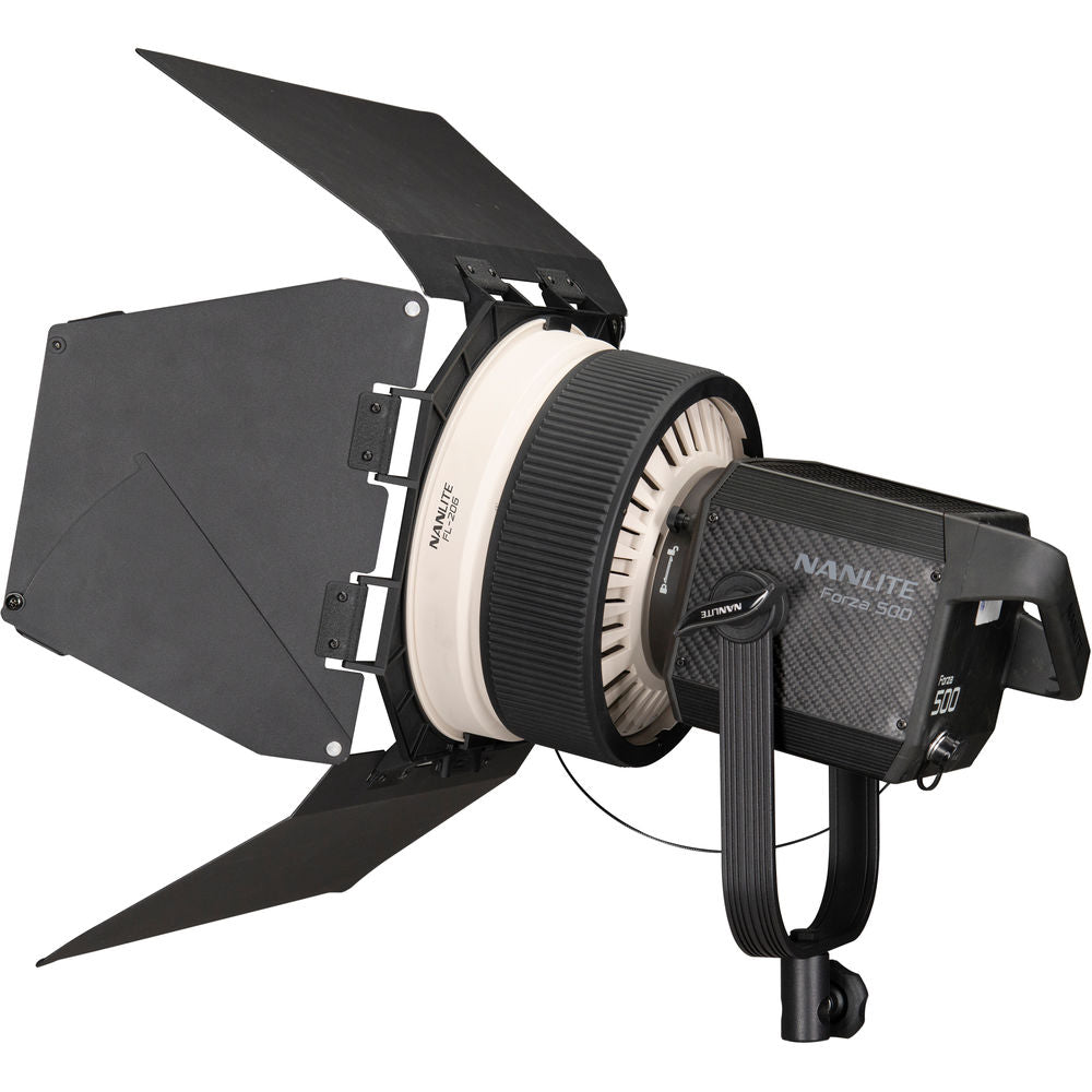 Fresnel Lens Nanlite FL-20G (with barndoor)