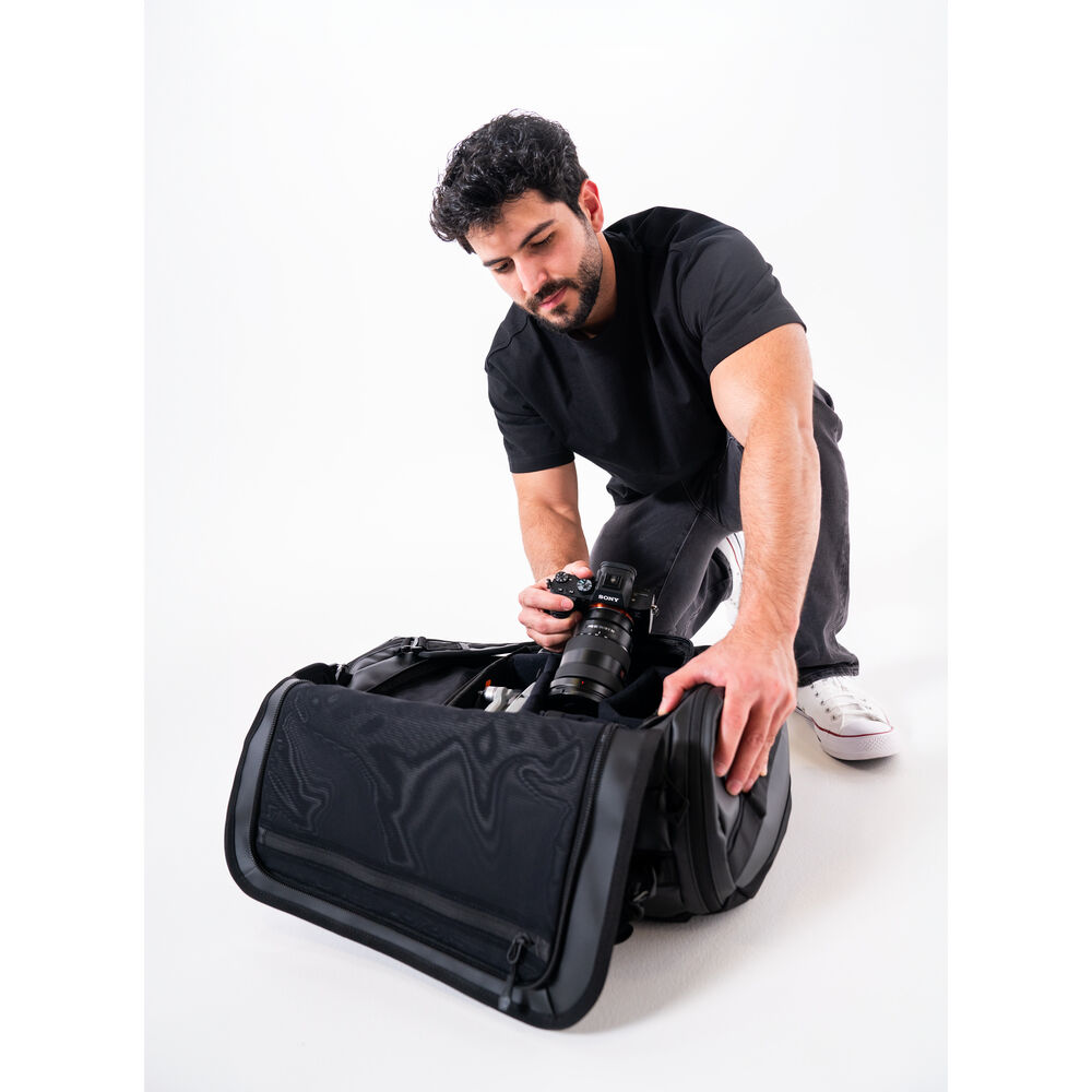 Чанта WANDRD CARRYALL Duffel 30L - черно