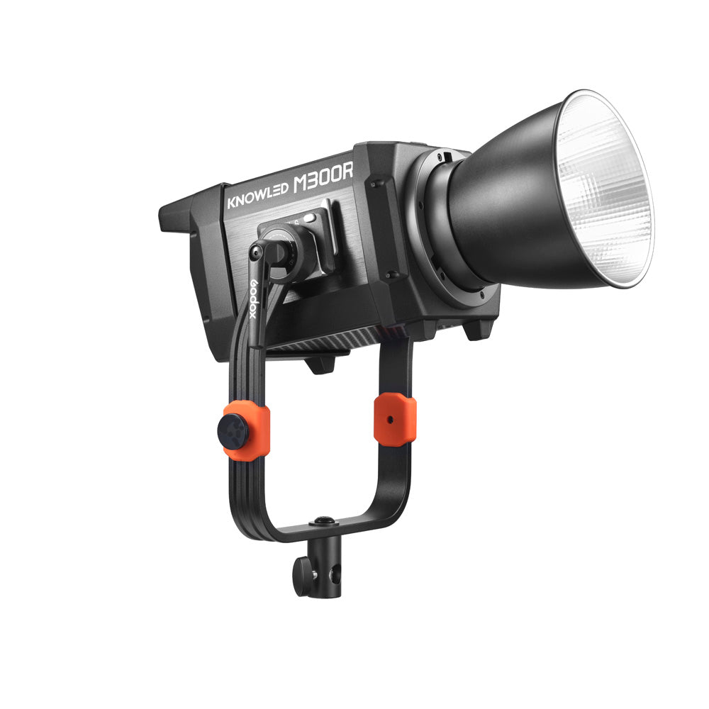 Диодно осветление Godox KNOWLED M300R RGB с куфар