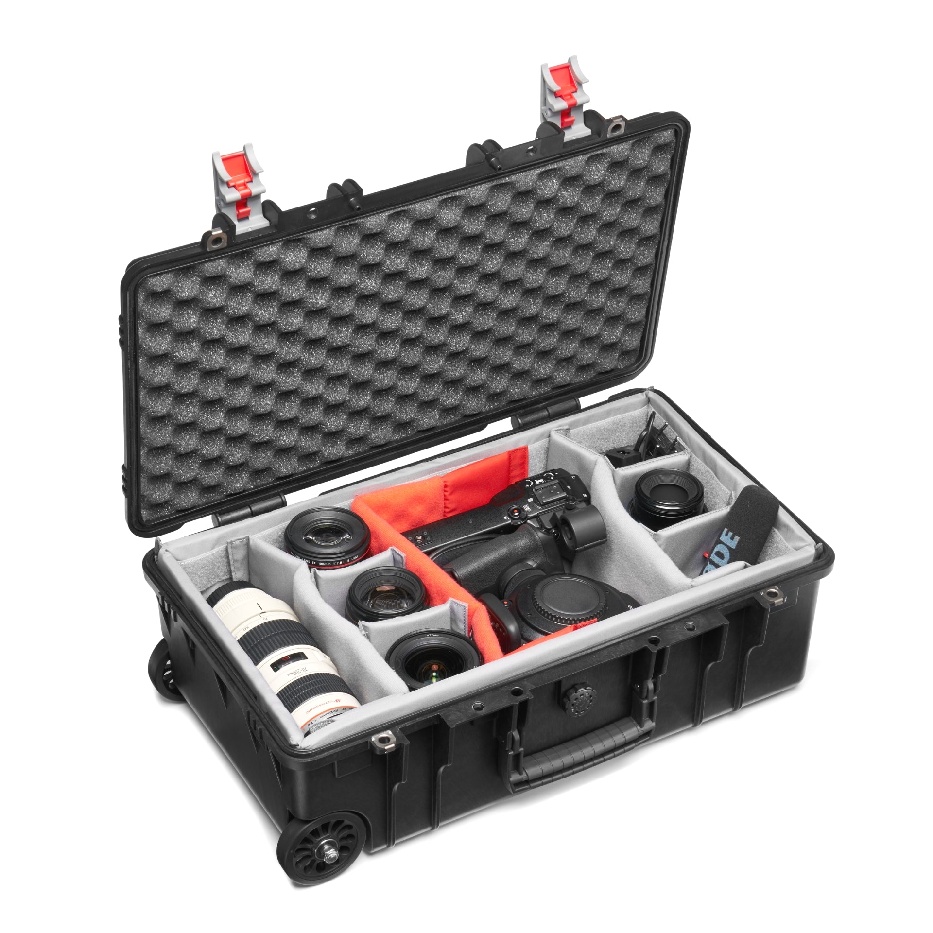 Manfrotto Pro Light Reloader Tough-55 LowLid carry-on camera roller bag