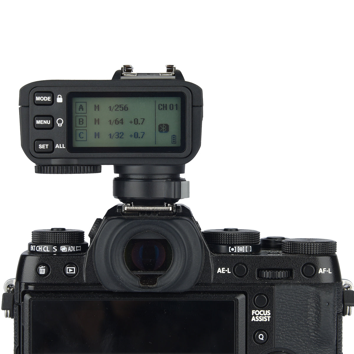 TTL Радиосинхронизатор Godox X2TF - предавател за Fujifilm