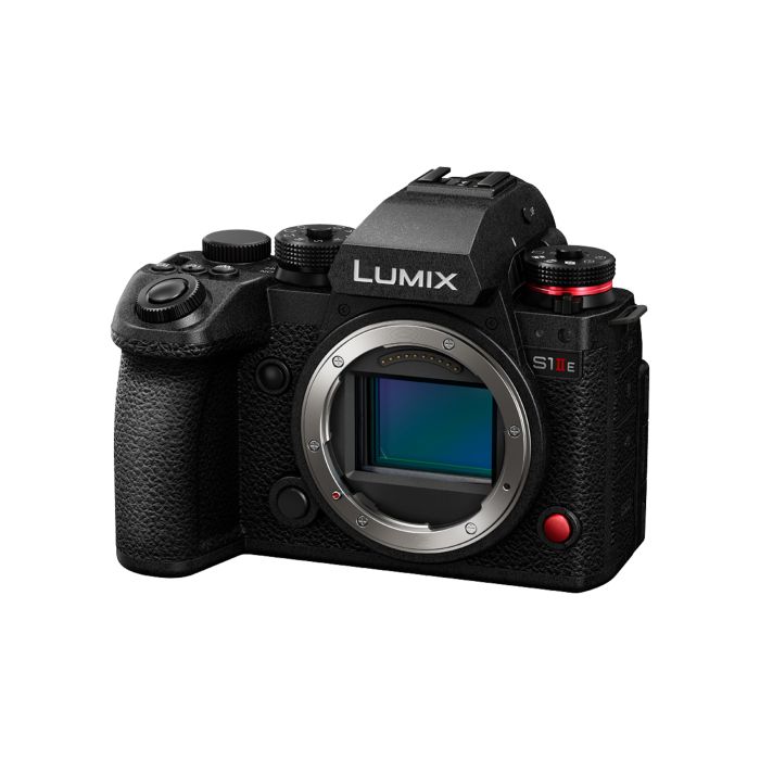 Фотоапарат Panasonic Lumix S1 IIE тяло