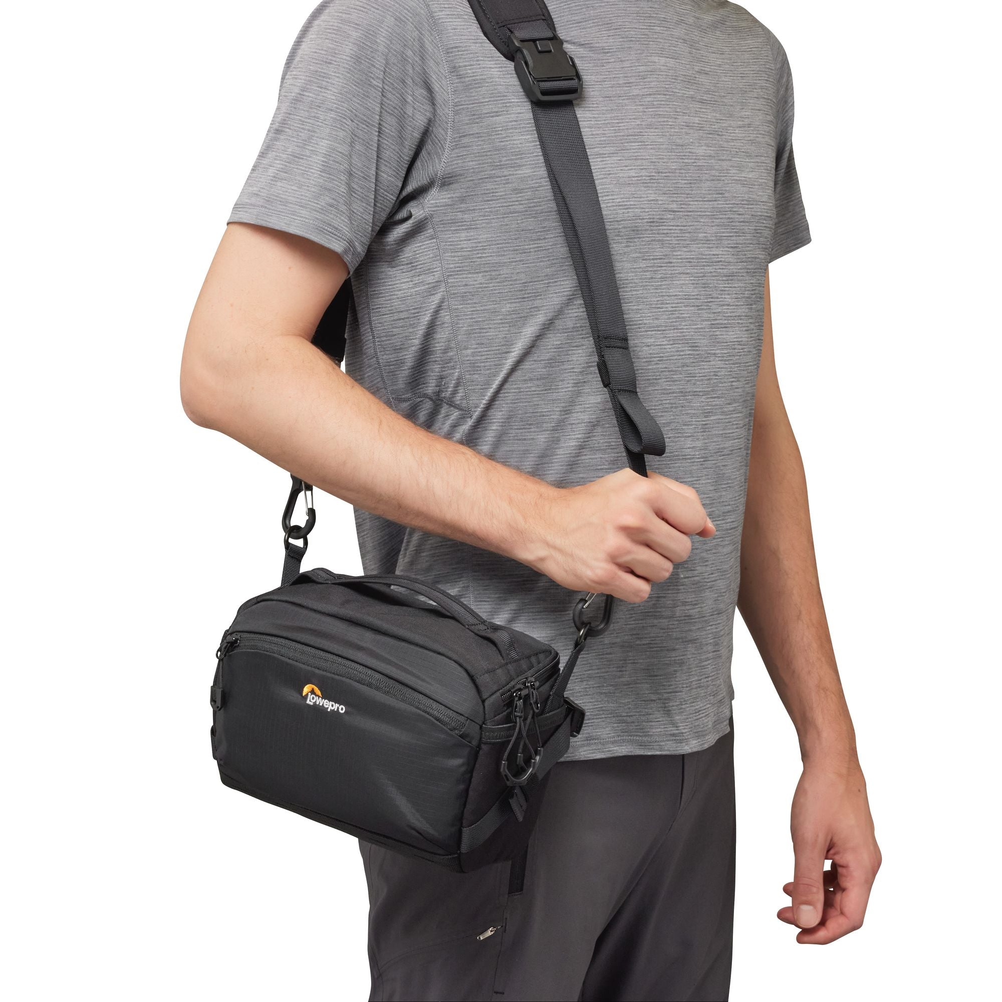 Чанта слинг Lowepro ProTactic Lite SLX 110 AW III