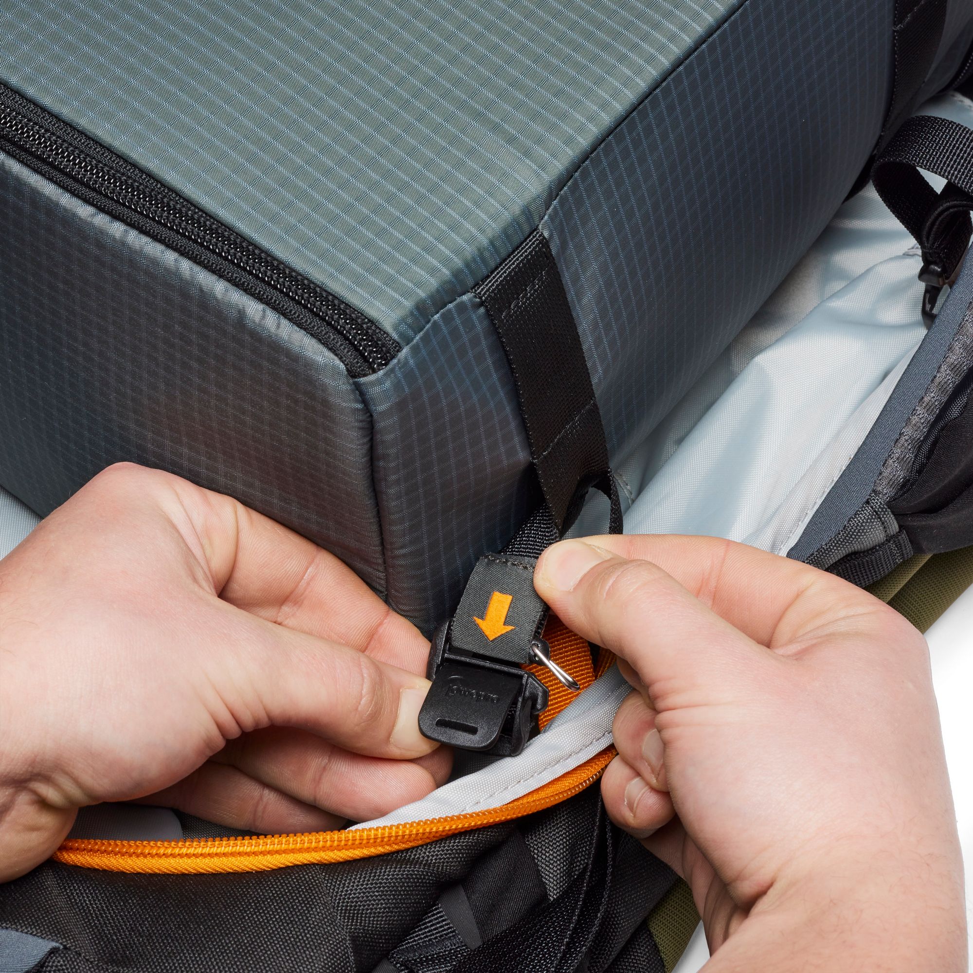 Раница PhotoSport X 45L AW  - Тъмно зелен