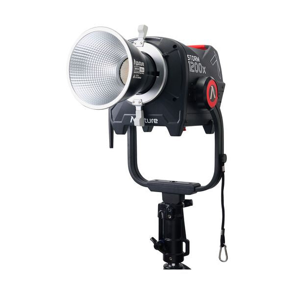 Диодно осветление Aputure STORM 1200x Bi-color