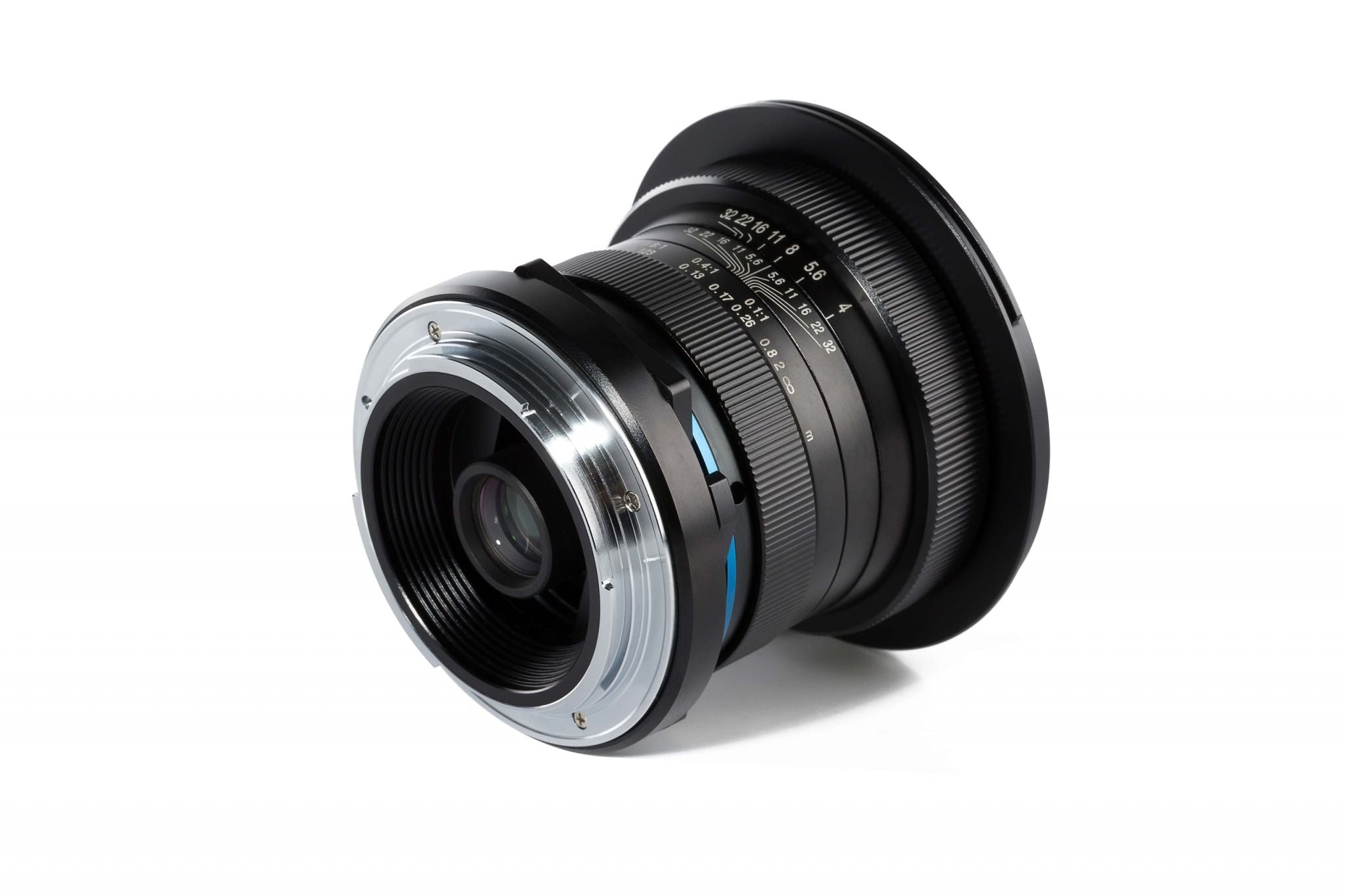 Обектив Laowa 15mm f4.0 Wide Angle Macro за L-mount
