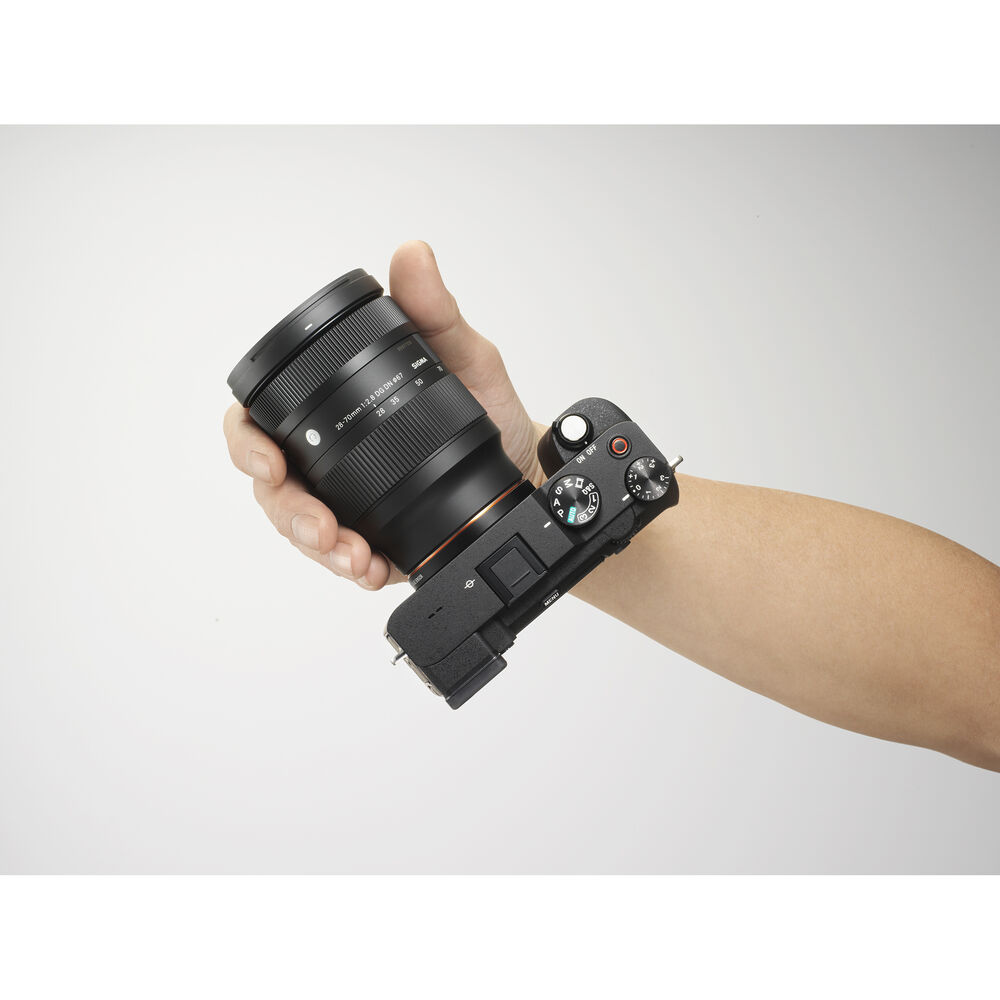 Sigma AF 28-70mm f2.8 DG DN Contemporary Lens for Sony E